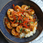 Kip met paprika en honing soja saus – een makkelijk wokgerecht vol smaak dat ideaal is voor doordeweeks. Probeer dit gezonde kiprecept vanavond!