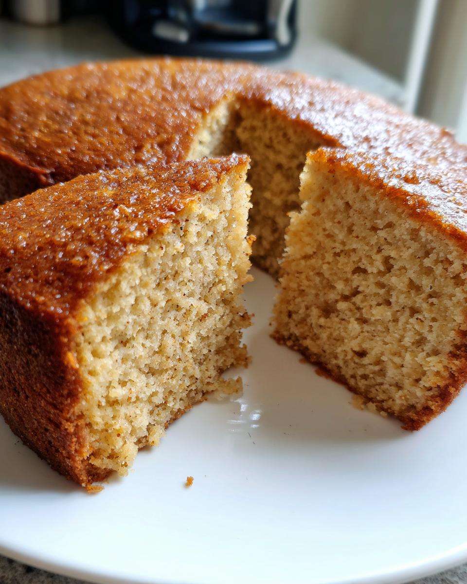 Cinnamon Yogurt Cake - Gluten-Free and Flourless - detail 4