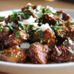 Stukken Vlees in Knoflookboter Saus met Parmezaanroom