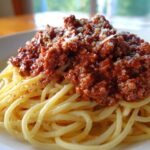 Classic Spaghetti with Hearty Meat Sauce