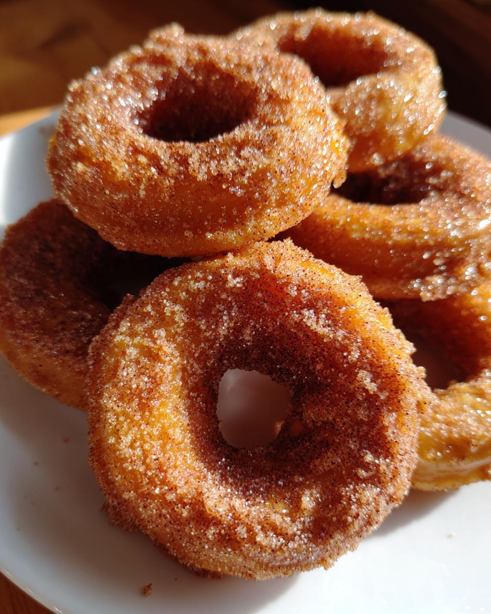 Pumpkin Cinnamon Sugar Donuts - detail 3